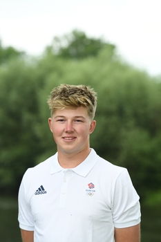 Harry Charles claims second in the pinnacle class of the day at Royal Windsor 